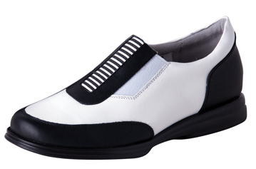 Sandbaggers Golf Shoes: Lori's Golf Shoppe