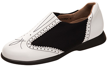 New ! Victoria Playbill Black